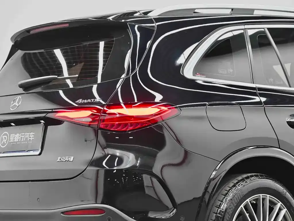 Mercedes-Benz GLC — фото 9