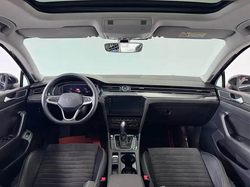 Volkswagen Magotan 2022 из CN, фото 4
