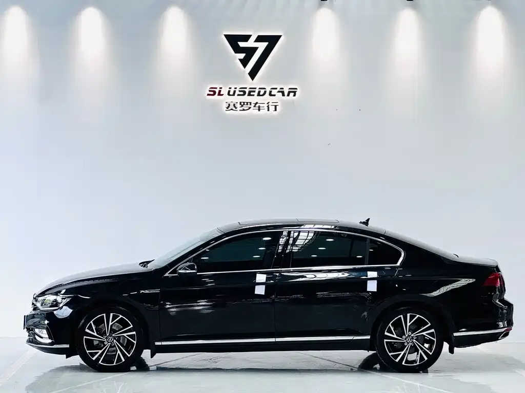 Volkswagen Magotan 2022 из CN, фото 2