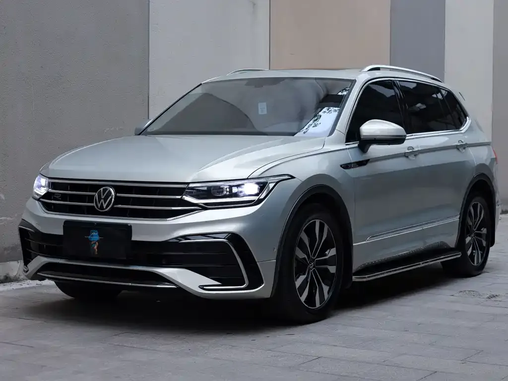 Volkswagen Tiguan L 2022 из CN, фото 1