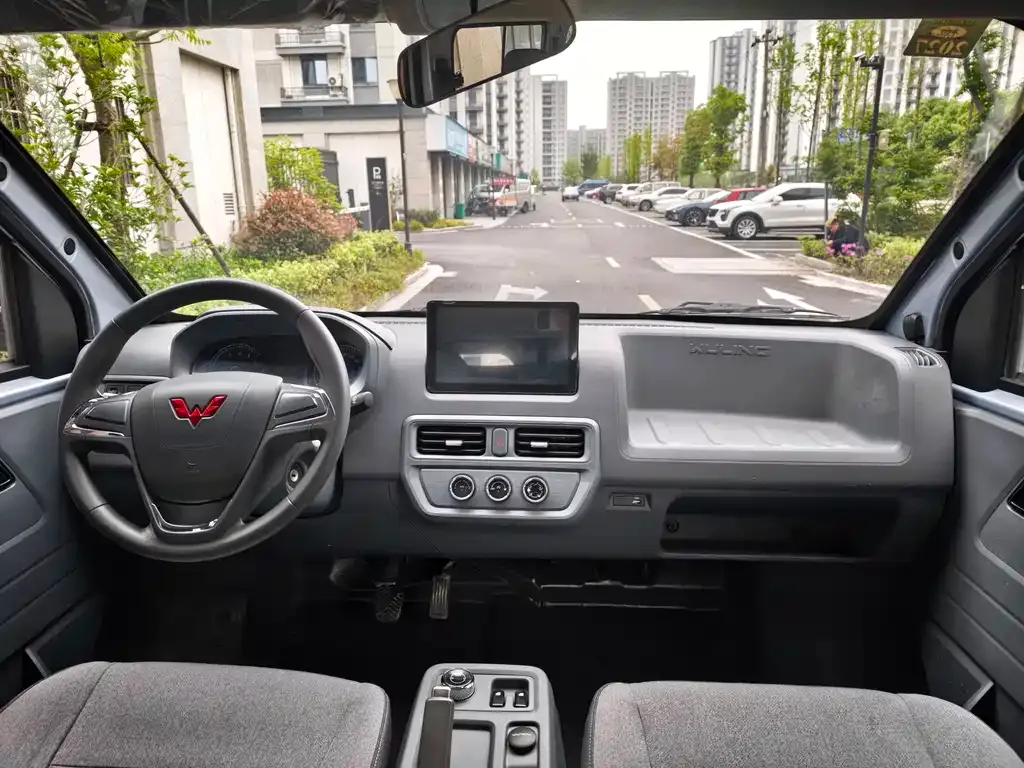 Wuling Yangguang 2025 из CN, фото 2
