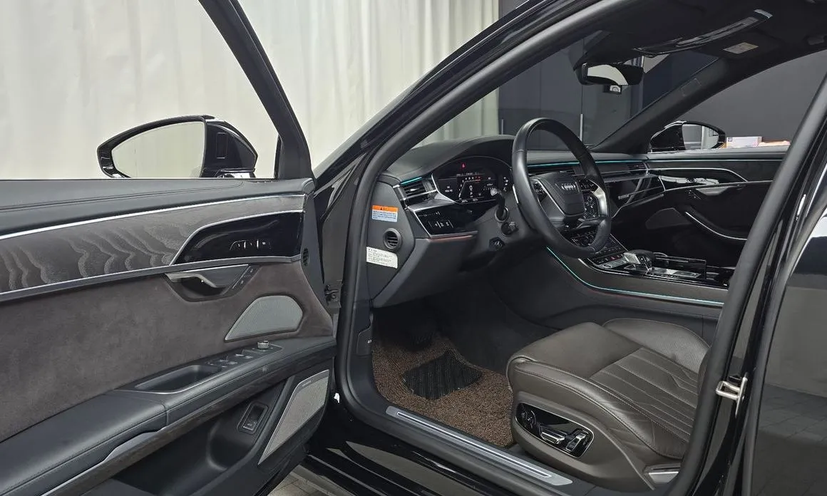 Audi A8 2023 из KR, фото 9