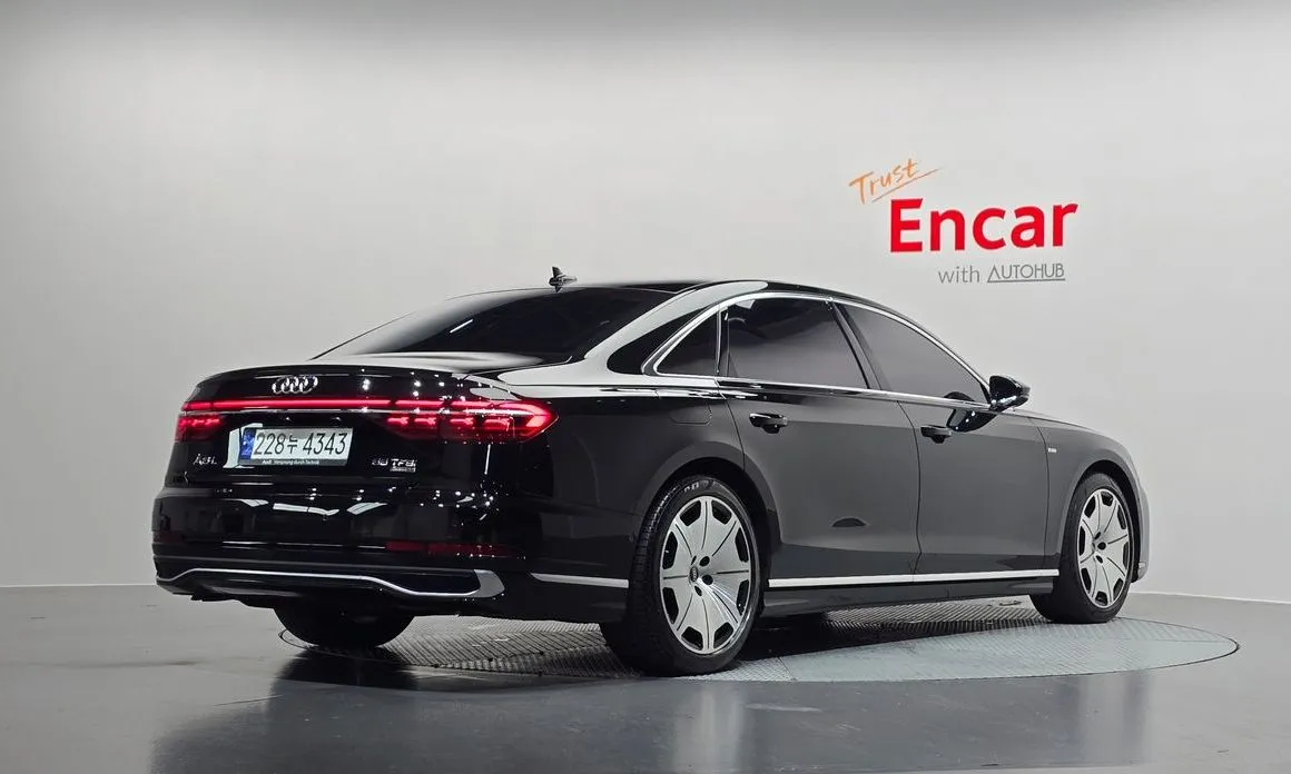 Audi A8 2023 из KR, фото 8