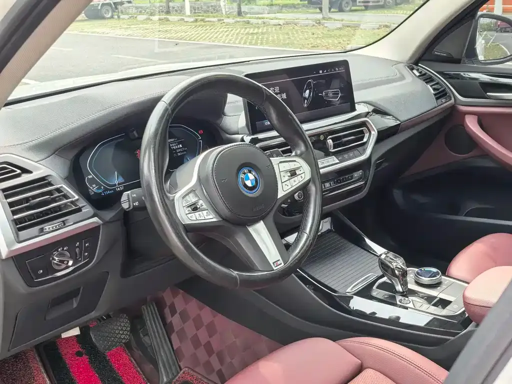 BMW iX3 2023 из CN, фото 4