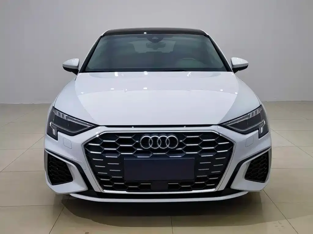 Audi A3 — фото 2