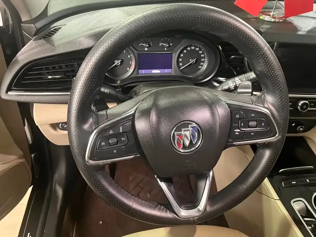 Buick Regal — фото 6