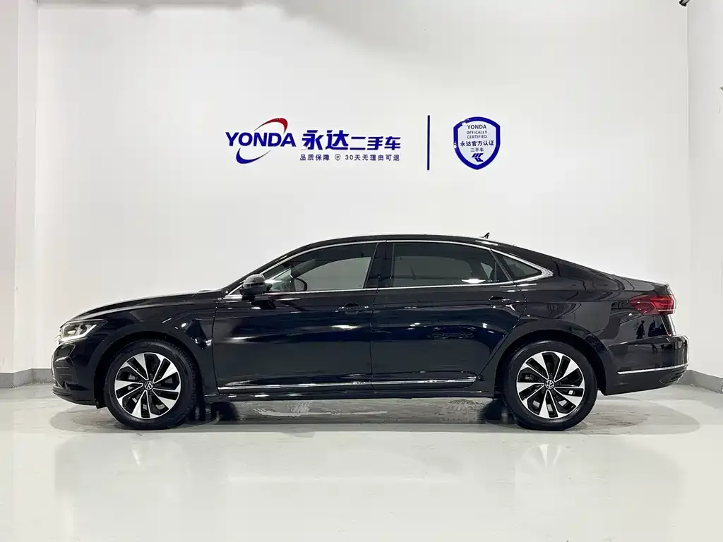 Volkswagen Passat — фото 2