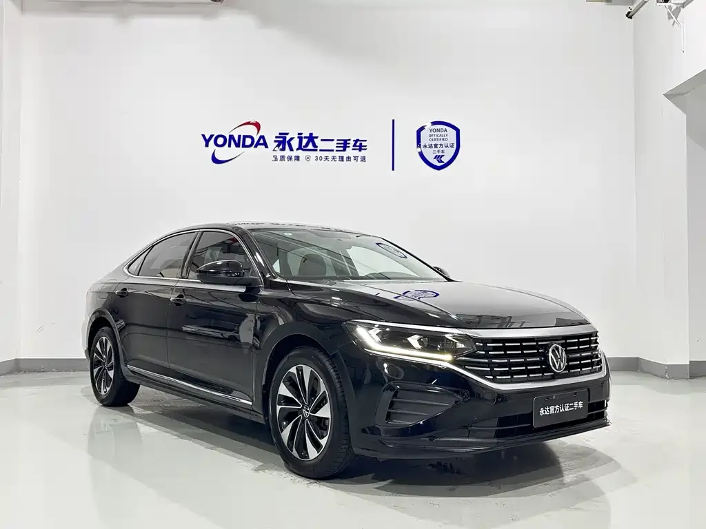 Volkswagen Passat — фото 8