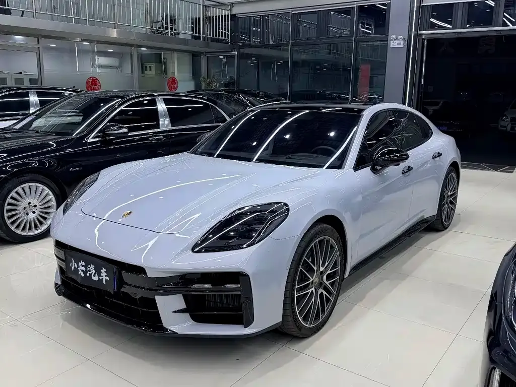Porsche Panamera 2025 из CN, фото 7