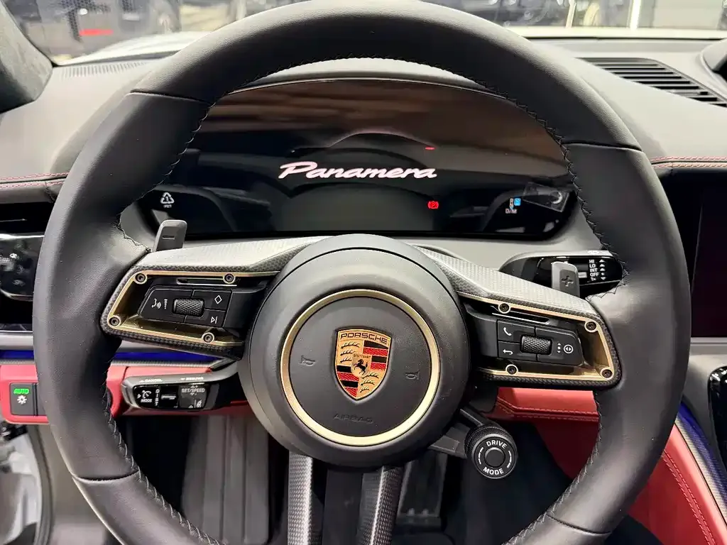 Porsche Panamera 2025 из CN, фото 9