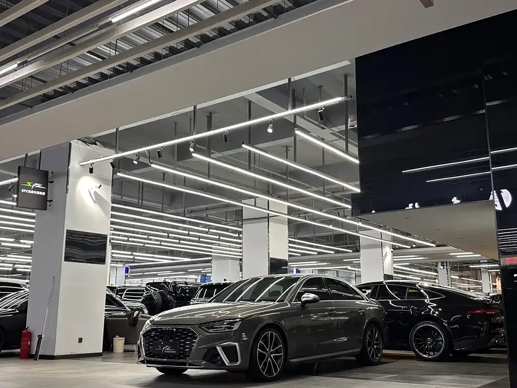 Audi S4 2023 из CN, фото 5