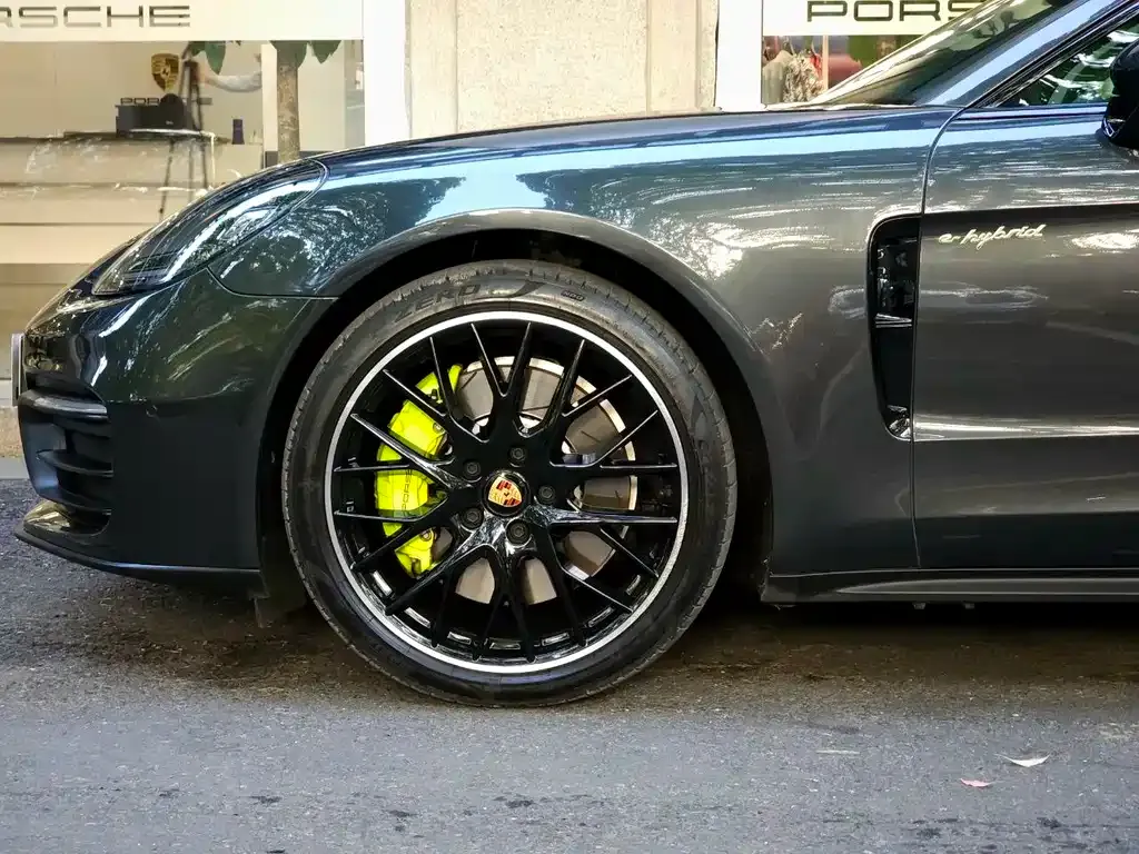 Porsche Panamera Hybrid 2024 из CN, фото 3