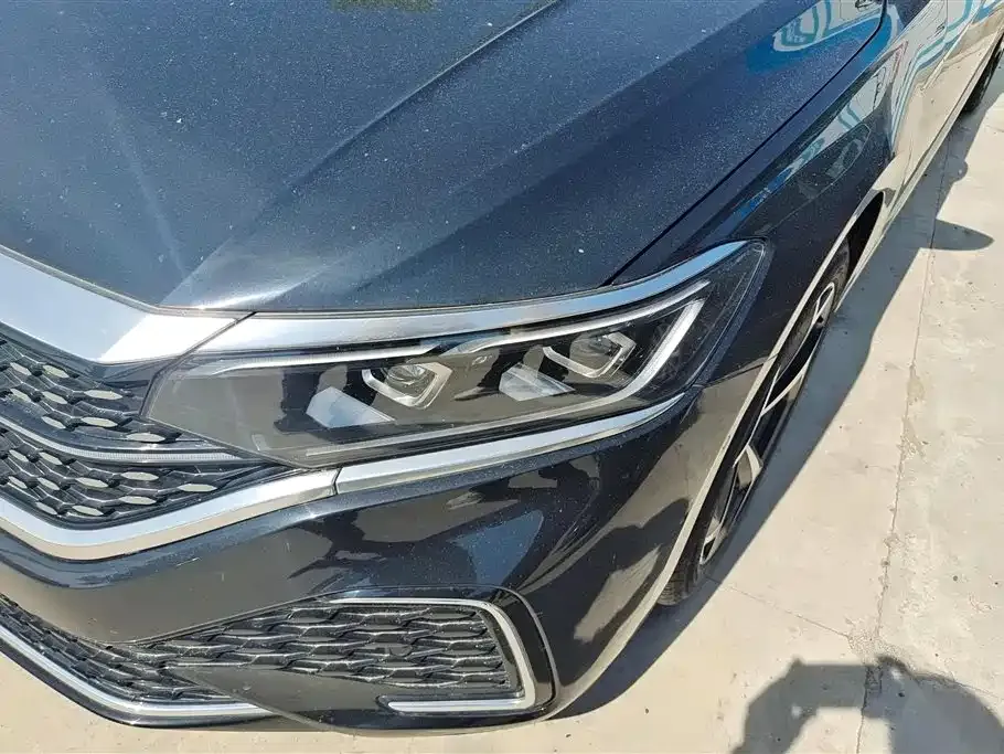 Volkswagen Passat — фото 3