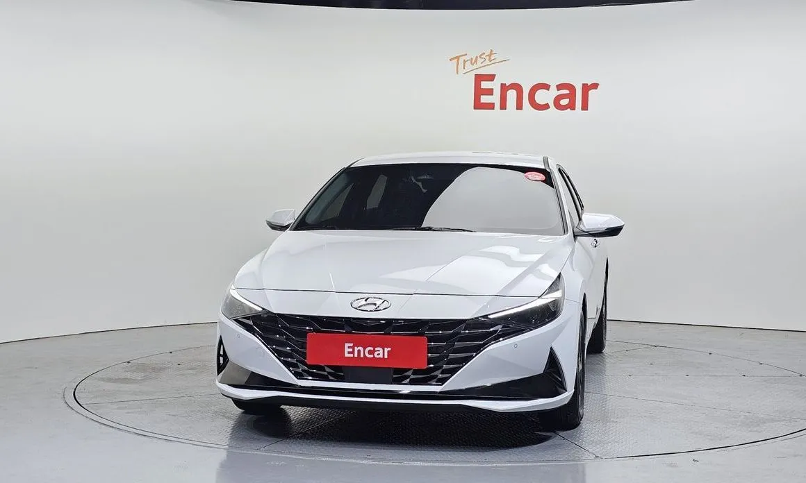Hyundai AVANTE — фото 2