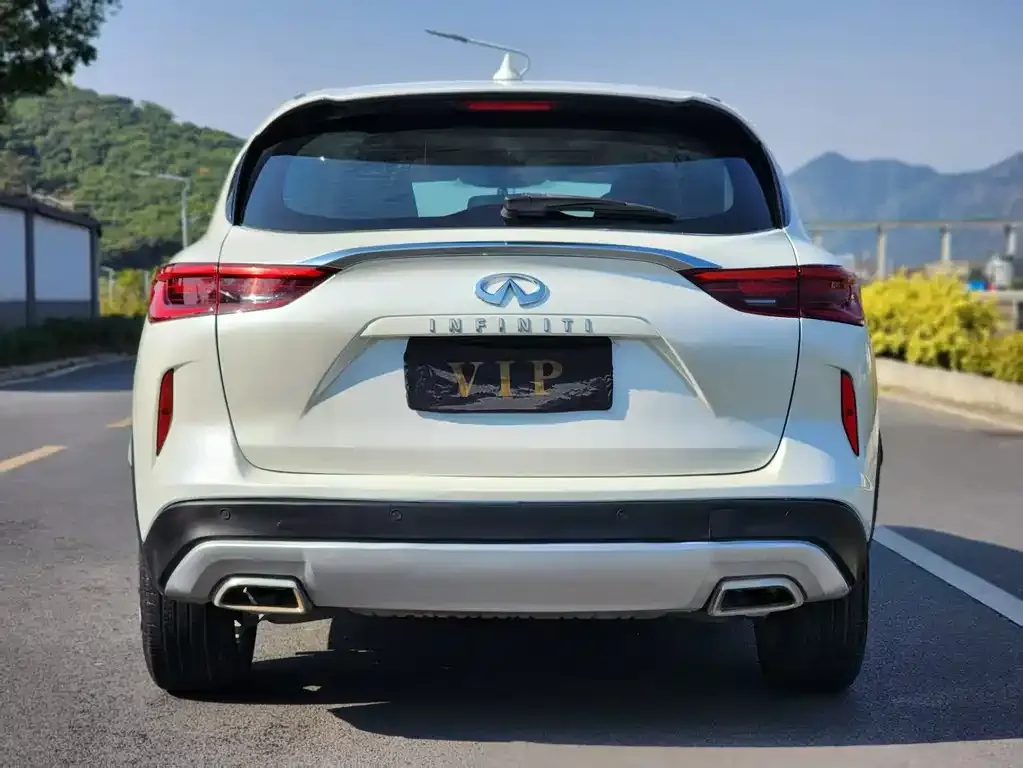 Infiniti QX50 2021 из CN, фото 3