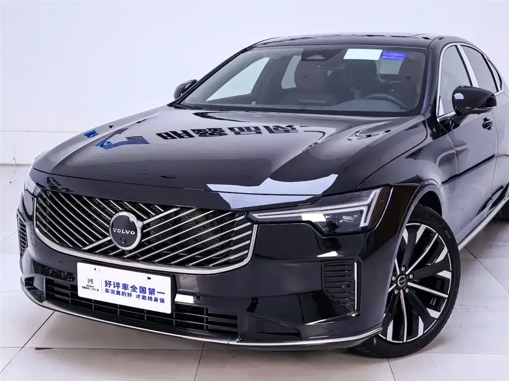 Volvo S90 — фото 4