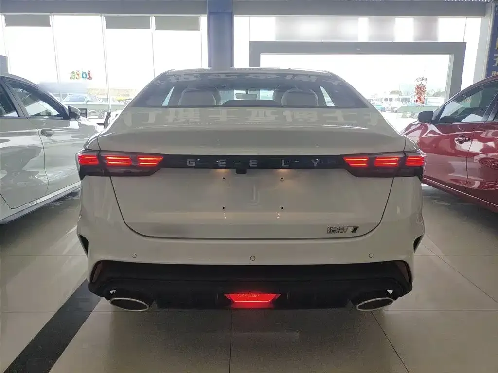 Geely Binrui — фото 2