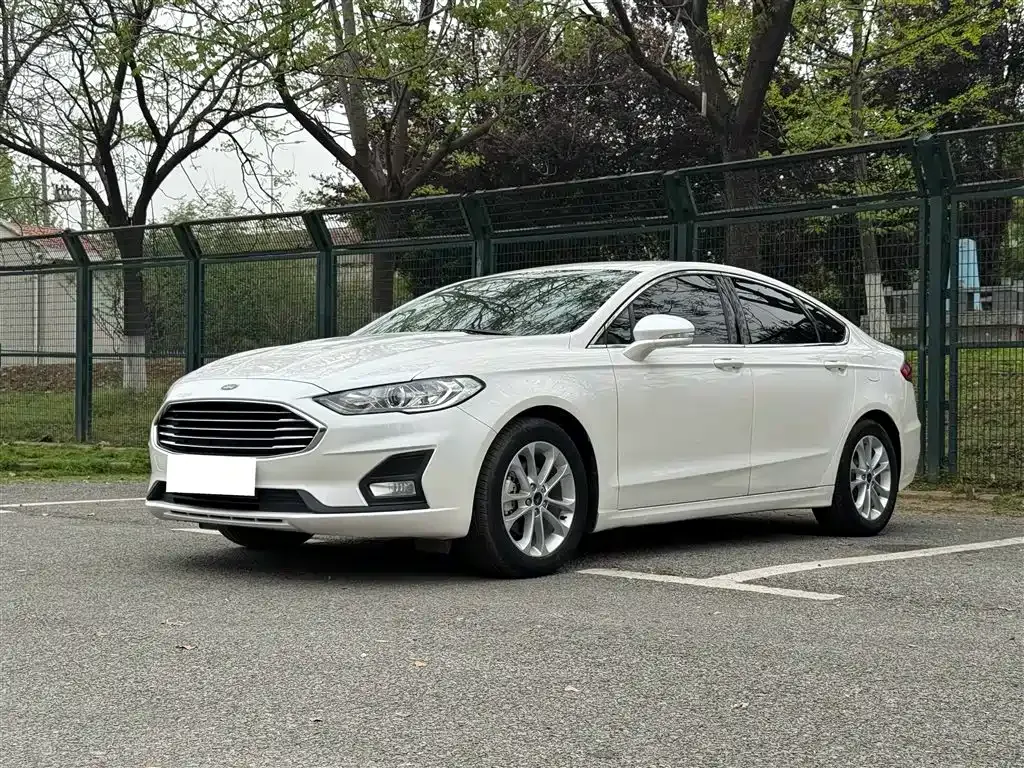 Ford Mondeo — фото 5