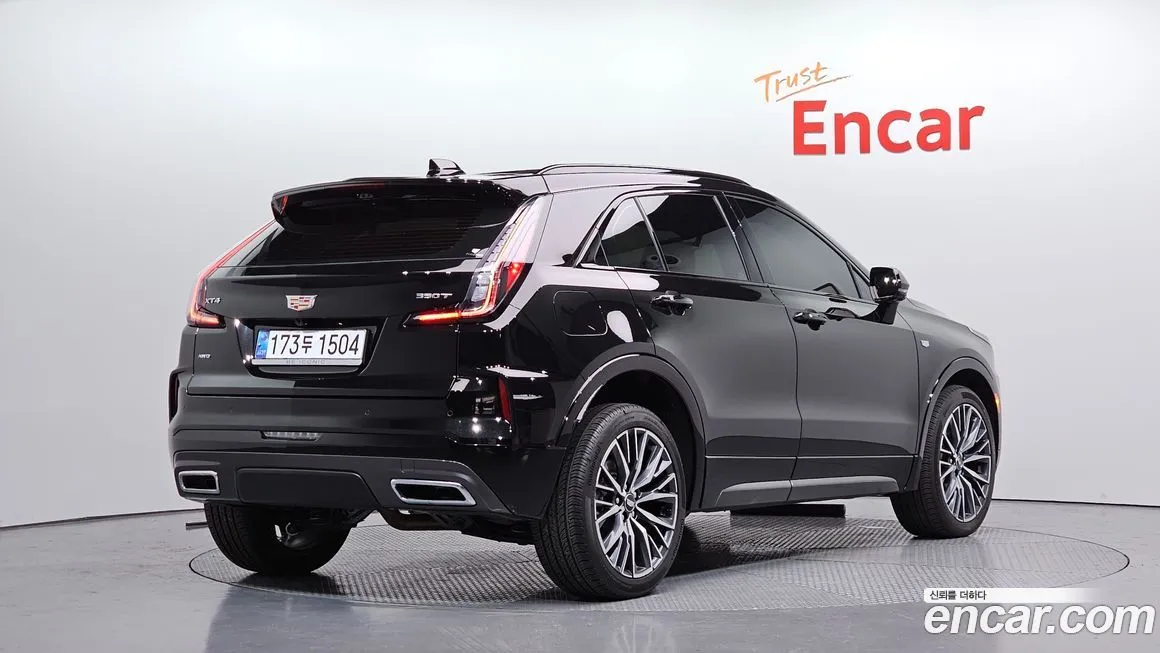 Cadillac XT4 2024 из KR, фото 4