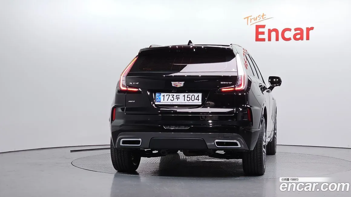 Cadillac XT4 2024 из KR, фото 8