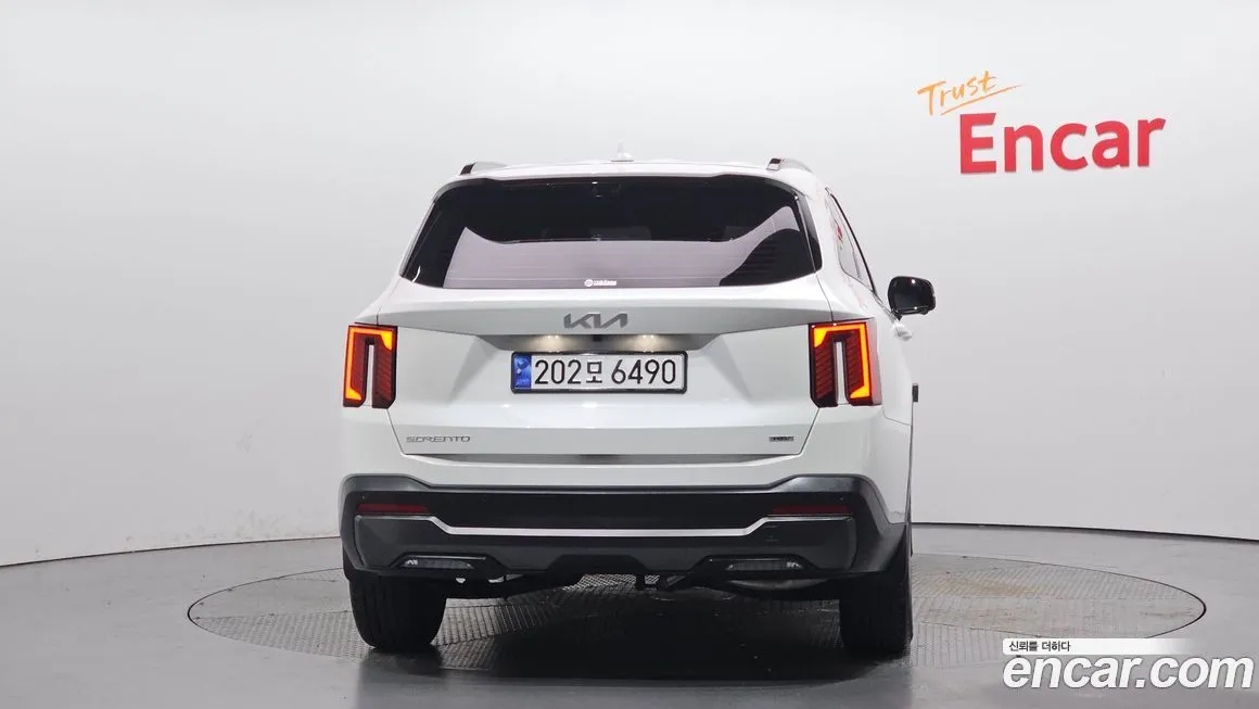 Kia Sorento — фото 10