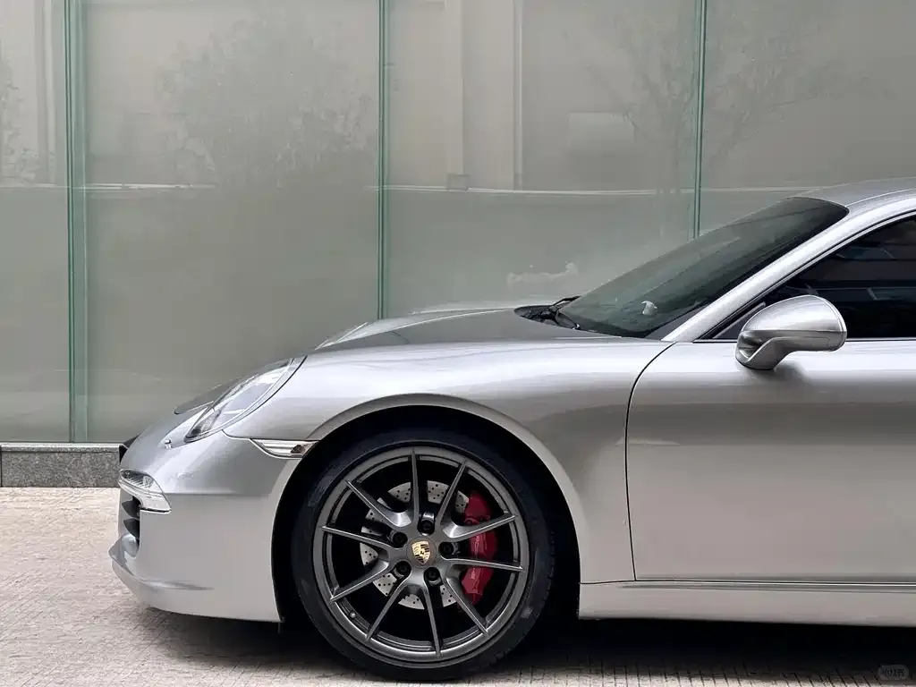 Porsche 911 — фото 2