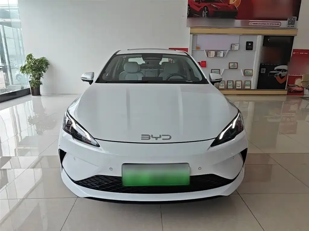 BYD Seal 05 DM-i — фото 2