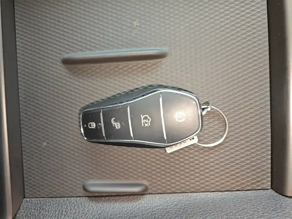 BYD Seal 05 DM-i — фото 6