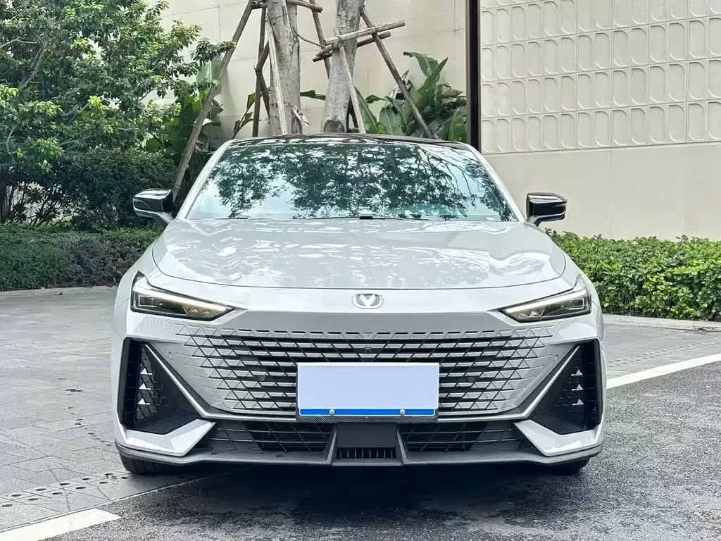 Changan UNI-V 2024 из CN, фото 9