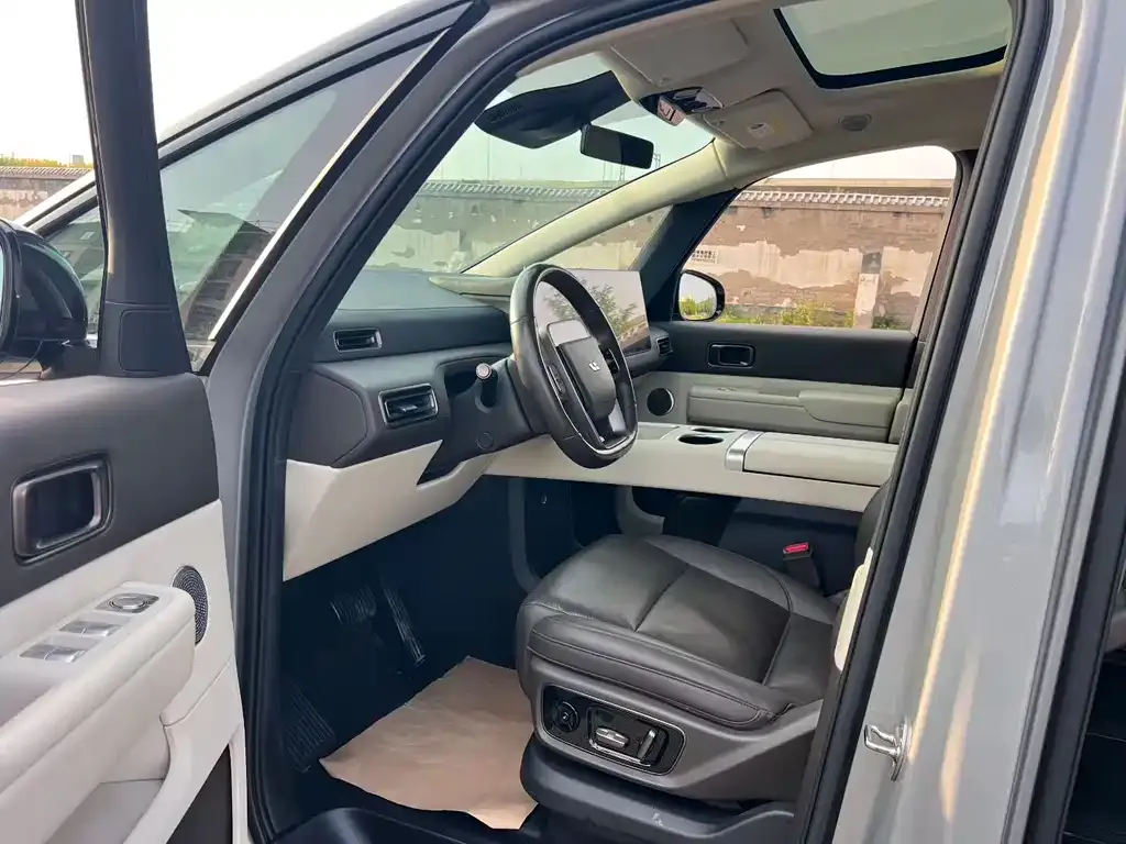 Li Auto MEGA 2024 из CN, фото 3