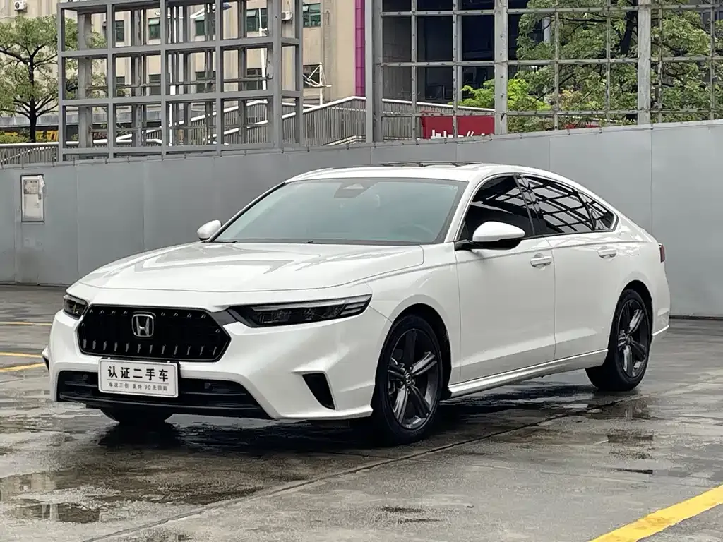 Honda Inspire — фото 1