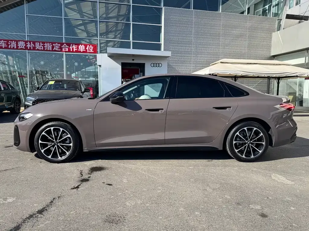 Audi A5L 2025 из CN, фото 8