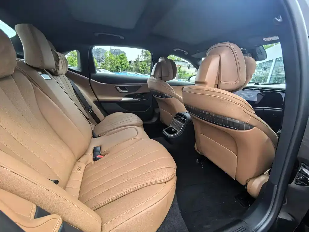 Mercedes-Benz E-Class New Energy — фото 8