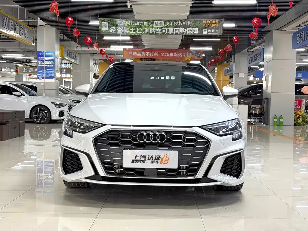 Audi A3 2023 из CN, фото 4