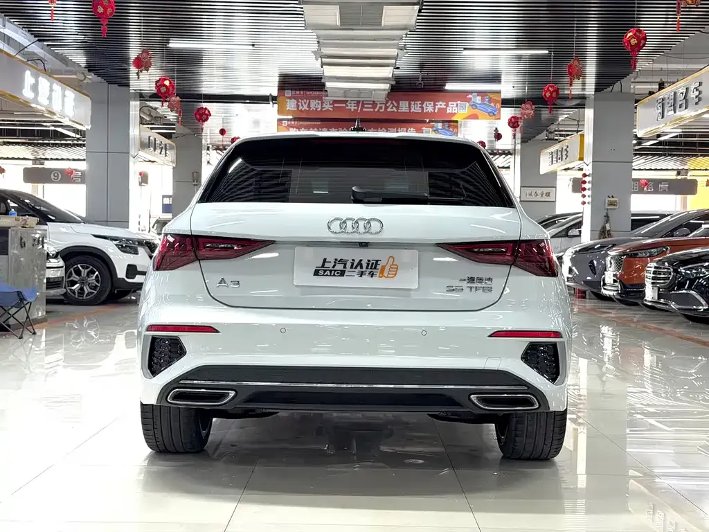 Audi A3 2023 из CN, фото 3
