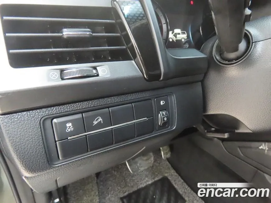 KG Mobility (Ssangyong) Rexton — фото 4