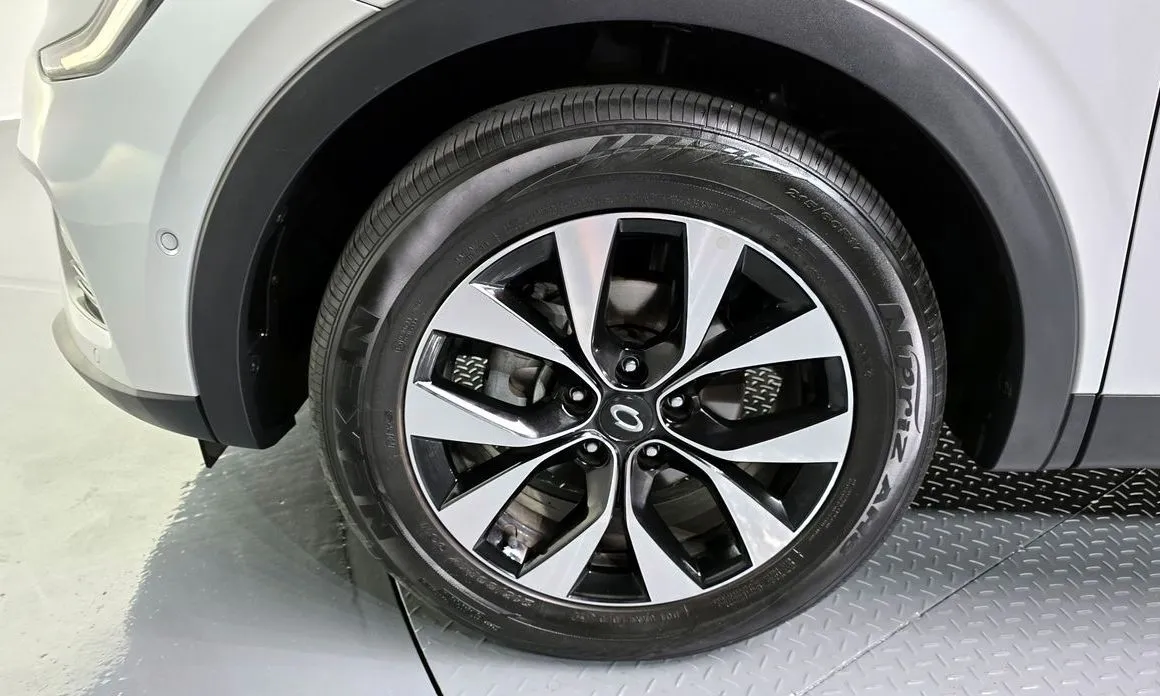 Renault Korea (Samsung) XM3 — фото 6