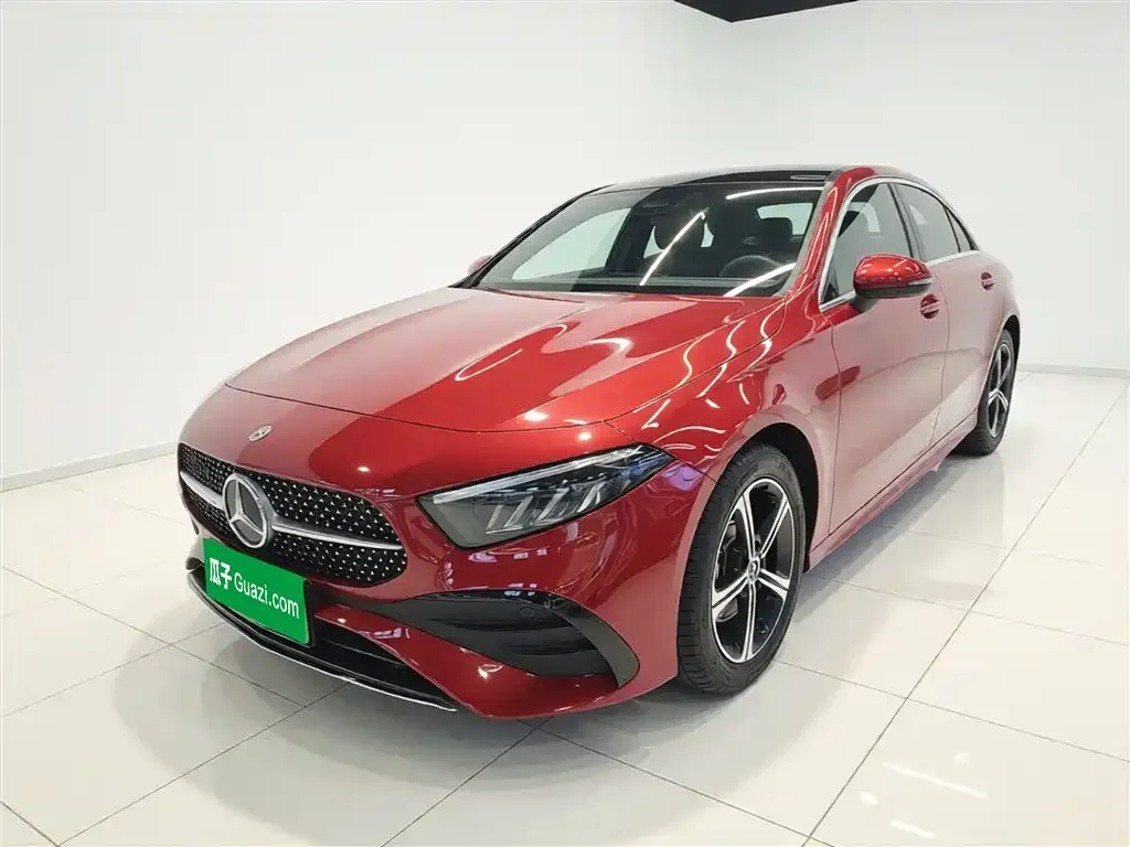 Mercedes-Benz A-Class — фото 1