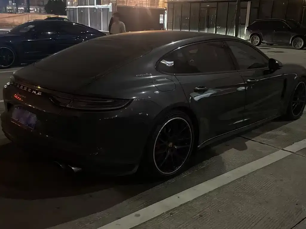 Porsche Panamera — фото 2