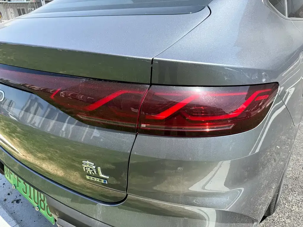BYD Qin L — фото 4