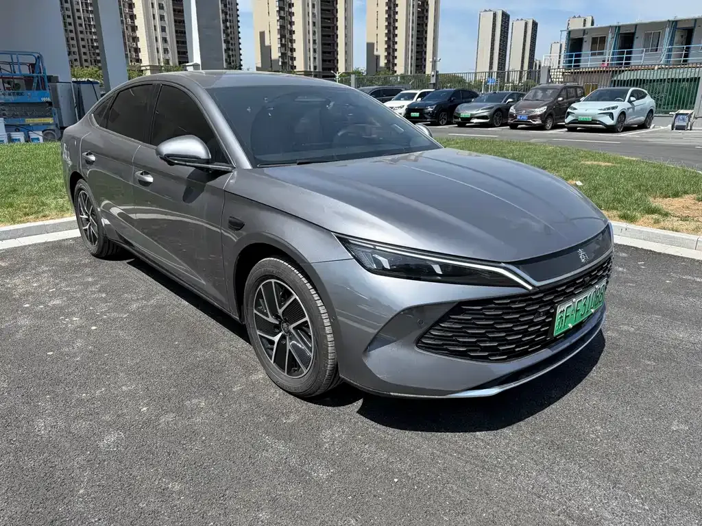 BYD Qin L — фото 10