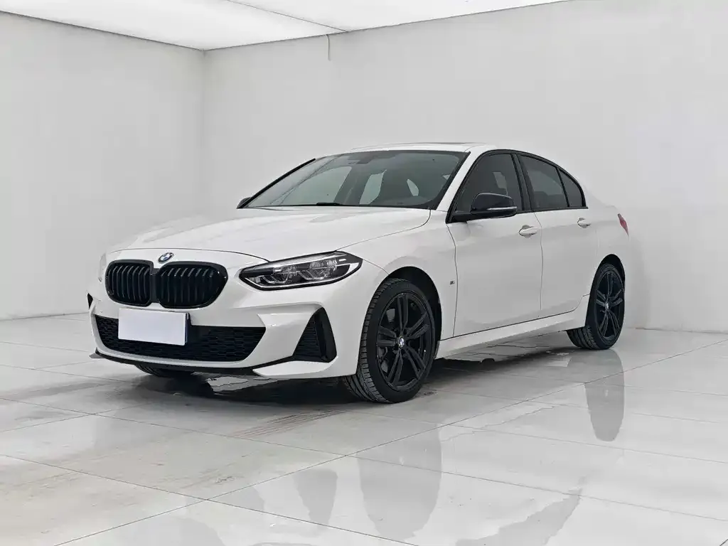 BMW 1 Series — фото 1