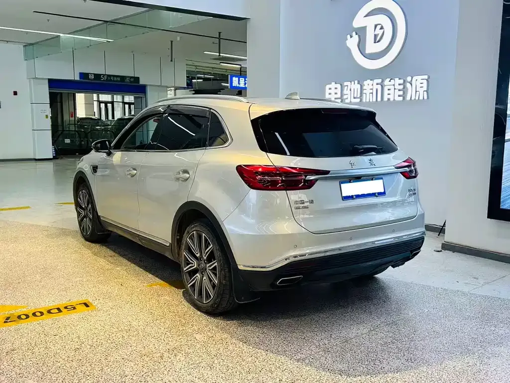 Hongqi HS5 2023 из CN, фото 6