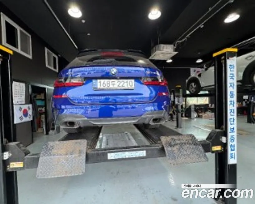 BMW 3-Series 2021 из KR, фото 2