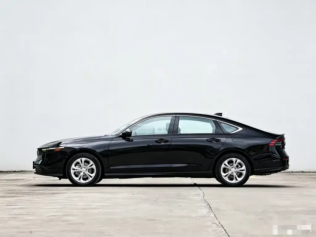 Honda Accord — фото 4