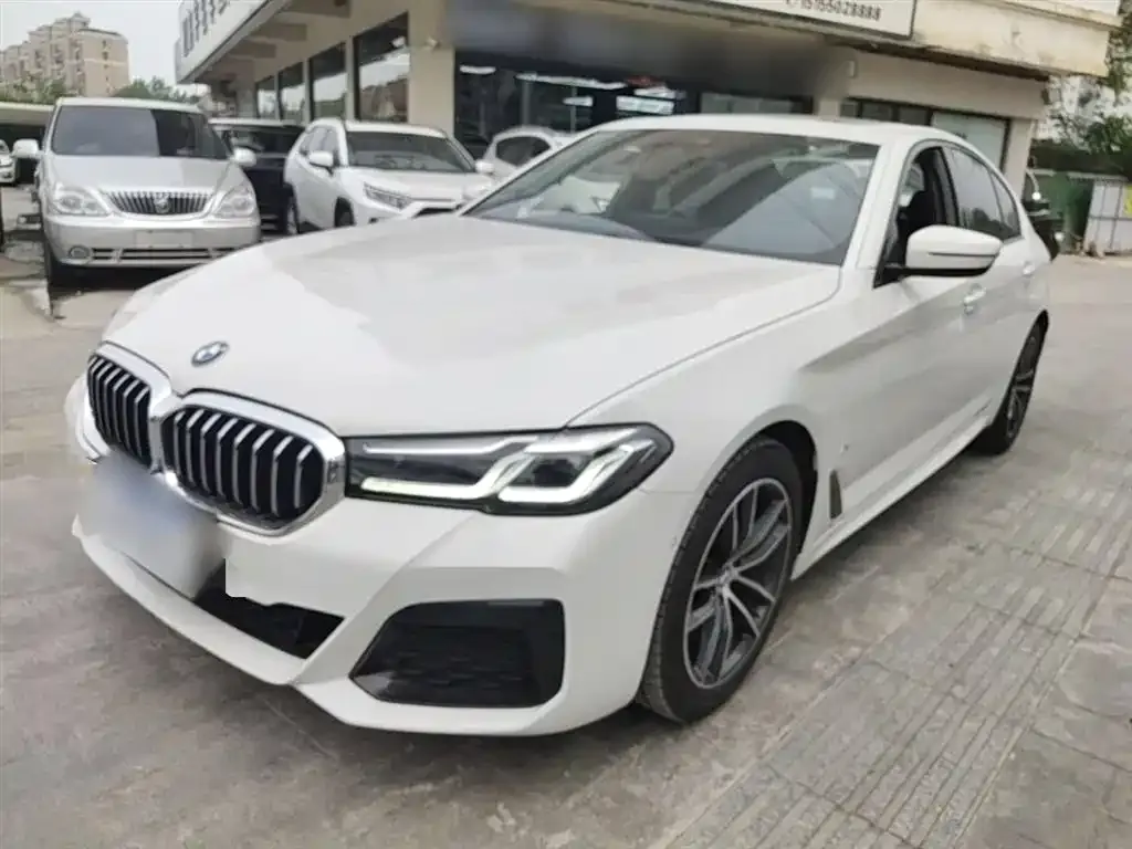 BMW 5 Series (Import) — фото 1