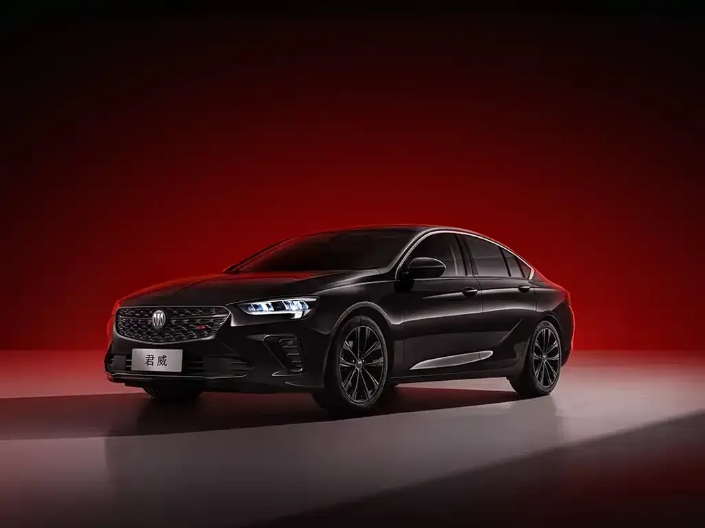 Buick Regal — фото 1