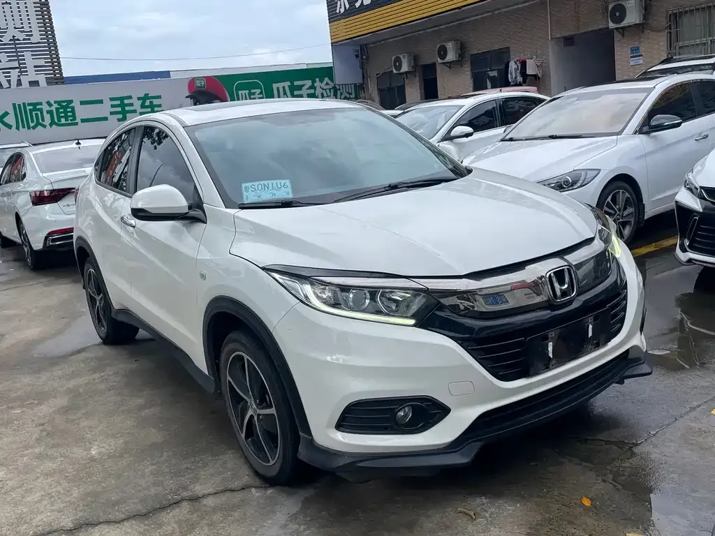 Honda Vezel — фото 8