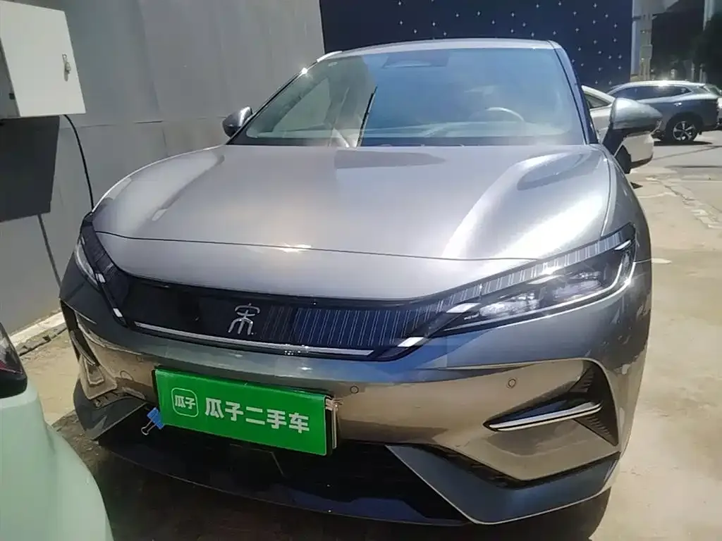 BYD L EV — фото 2