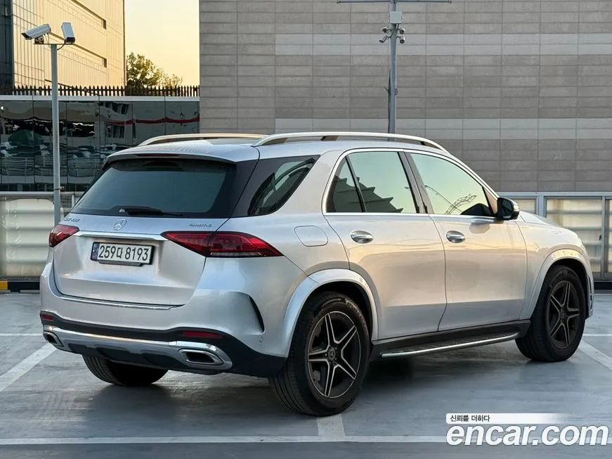 Mercedes-Benz GLE-Class — фото 4